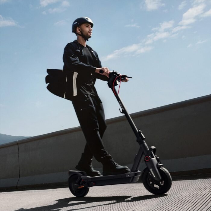 Segway Ninebot Max G3 Electric Scooter - Image 14